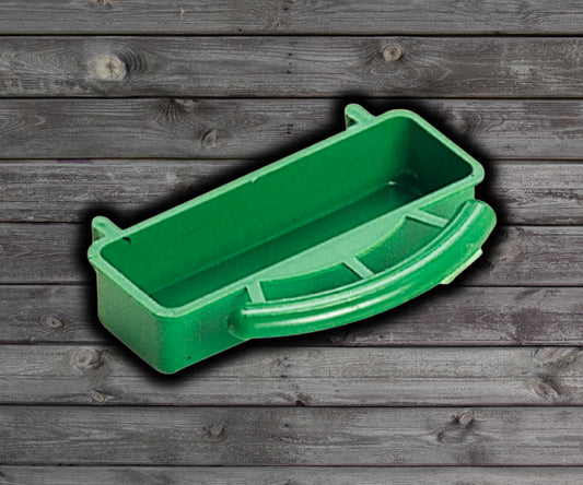 S.T.A. Biscuit Feeder Cup