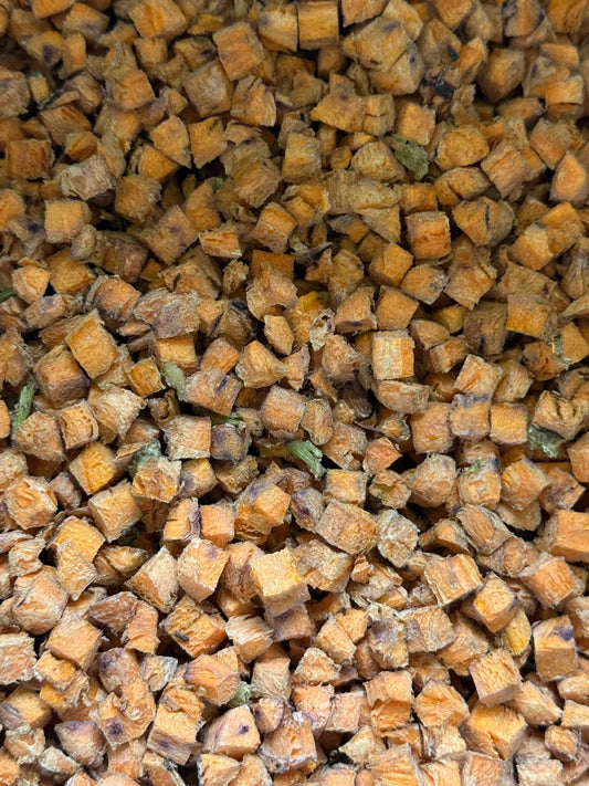 Freeze Dried Blueberry Coated Diced Carrots