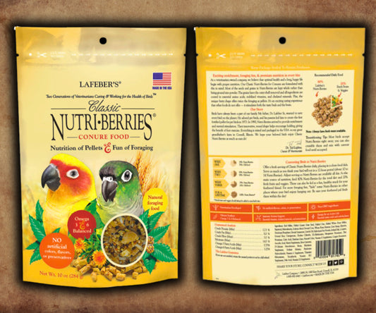 Seed and pellet mix shaped as berries — balanced nutrition, natural foraging, ideal for conures, caiques, and medium parrots.