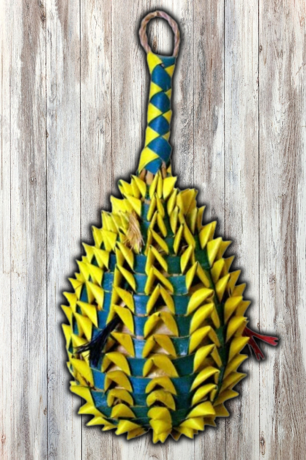 Planet Pleasures Pineapple Foraging Bird Toy