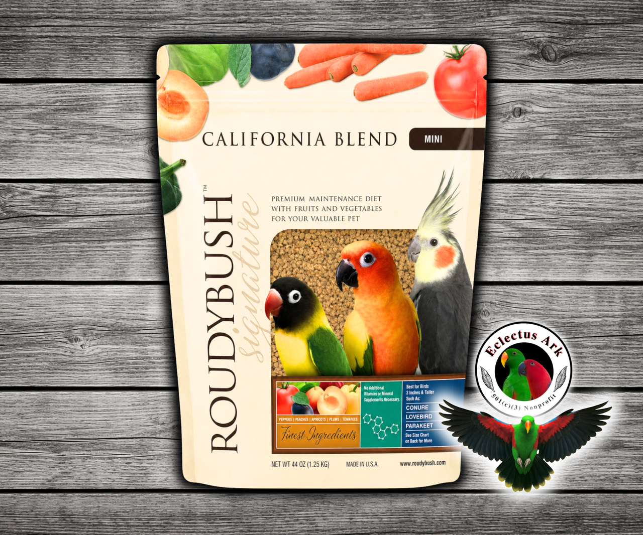 Roudybush California Blend Mini Parrot Food with Daily Maintenance pellets, dried carrots, bell peppers, cabbage, peaches, apricots, plums, and tomatoes for small parrots, cockatiels, and lovebirds. 44 oz bag