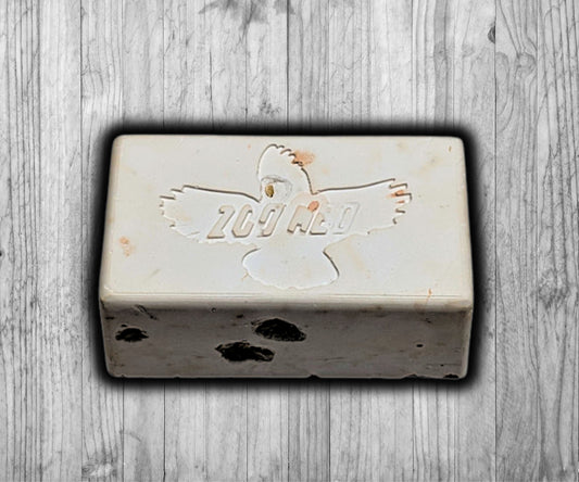 Zoo Med Original Bird Banquet Mineral Block Large – calcium and seed block for birds with twist tie mount